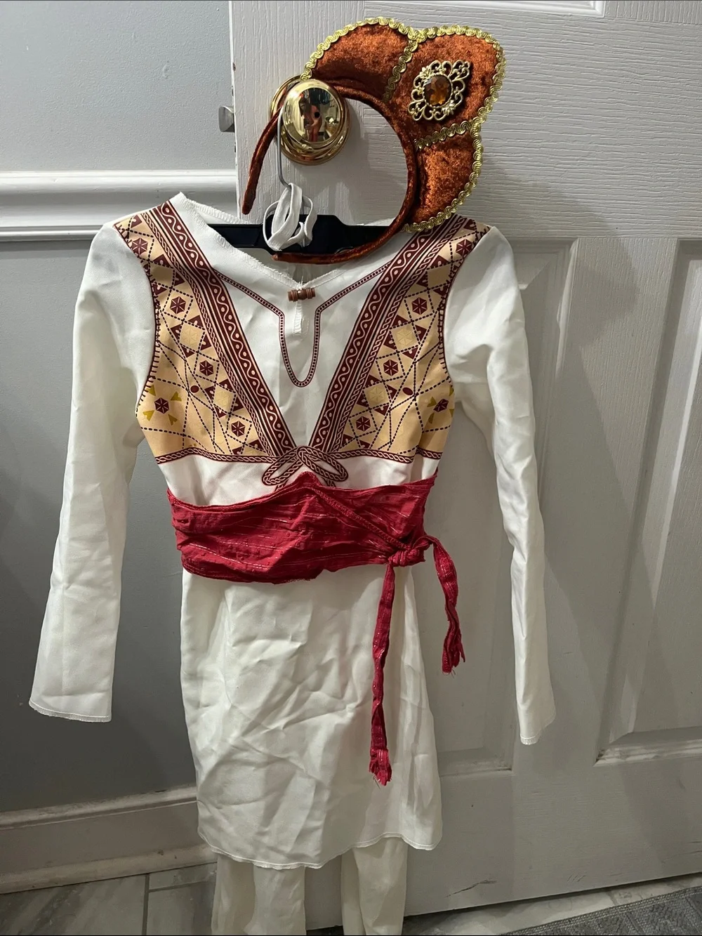 Disney Prince of Persia White Tunic with Red and Beige Geometric Trim